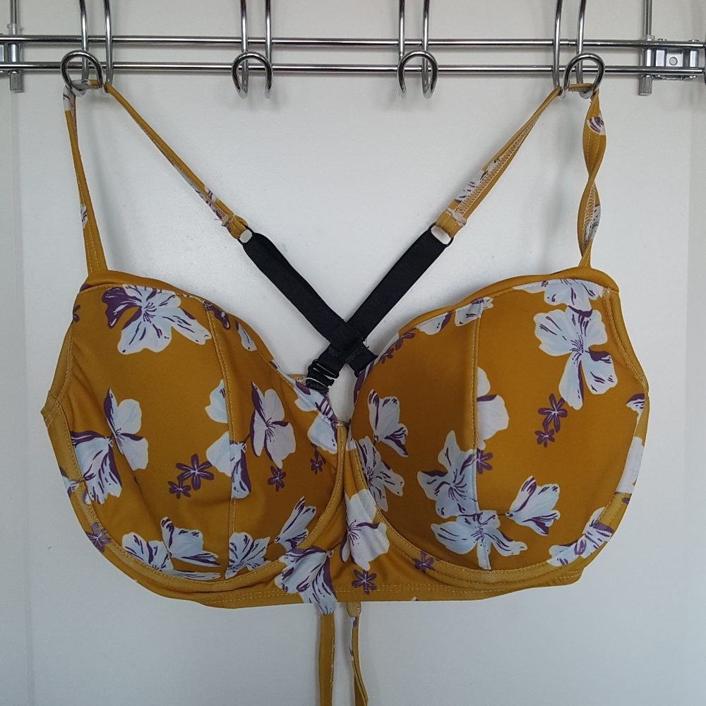Bikini top, underwire E cup